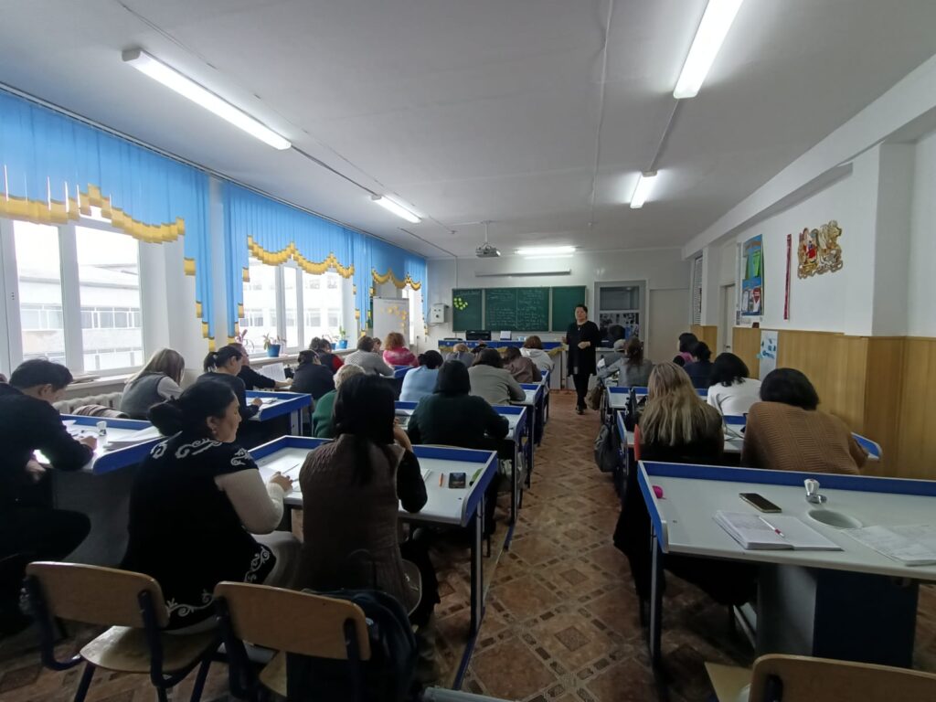January 4, 5, 6, 2023 Ustaz Ulytau held a workshop on CLIL.